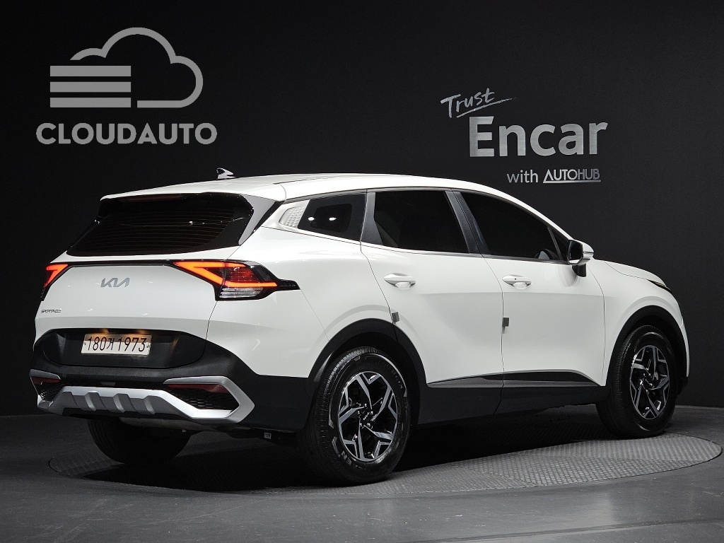 2022 Kia Sportage Gasoline 1.6 Turbo 2WD - Image 2