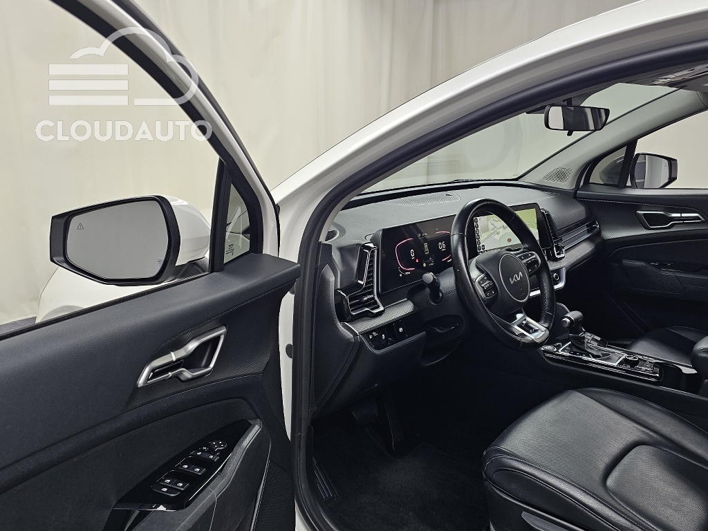 2022 Kia Sportage Gasoline 1.6 Turbo 2WD - Image 10