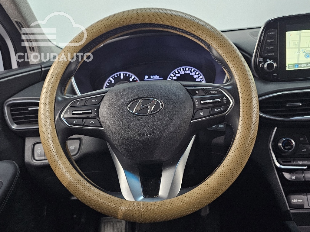 2019 Hyundai Santa Fe Diesel 2.2 2WD - Image 13