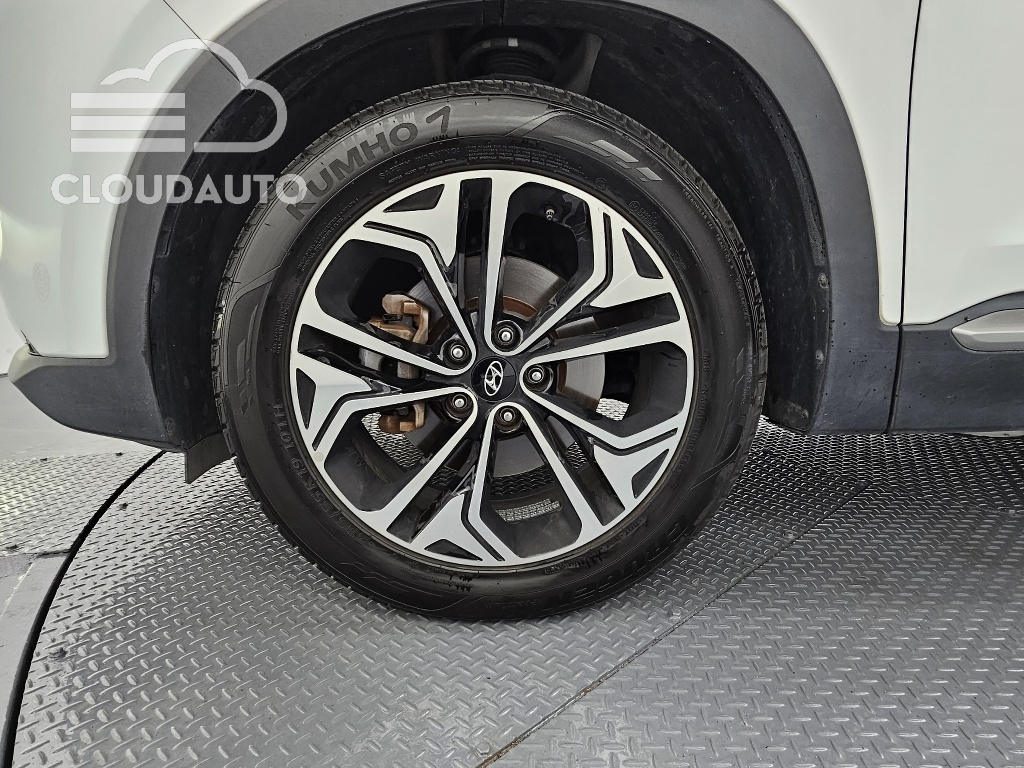 2019 Hyundai Santa Fe Diesel 2.2 2WD - Image 5