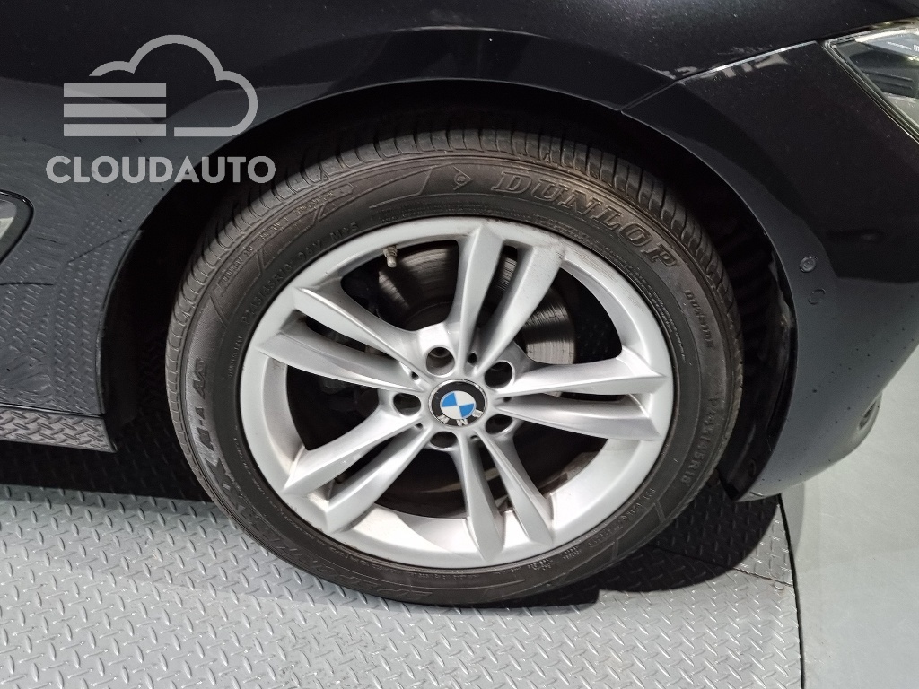 2017 BMW 3 Series GT GT 320d xDrive Sports - Image 5