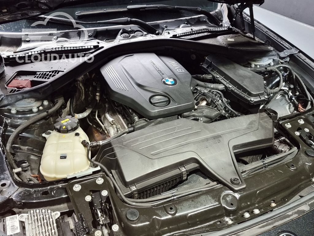 2017 BMW 3 Series GT GT 320d xDrive Sports - Image 6