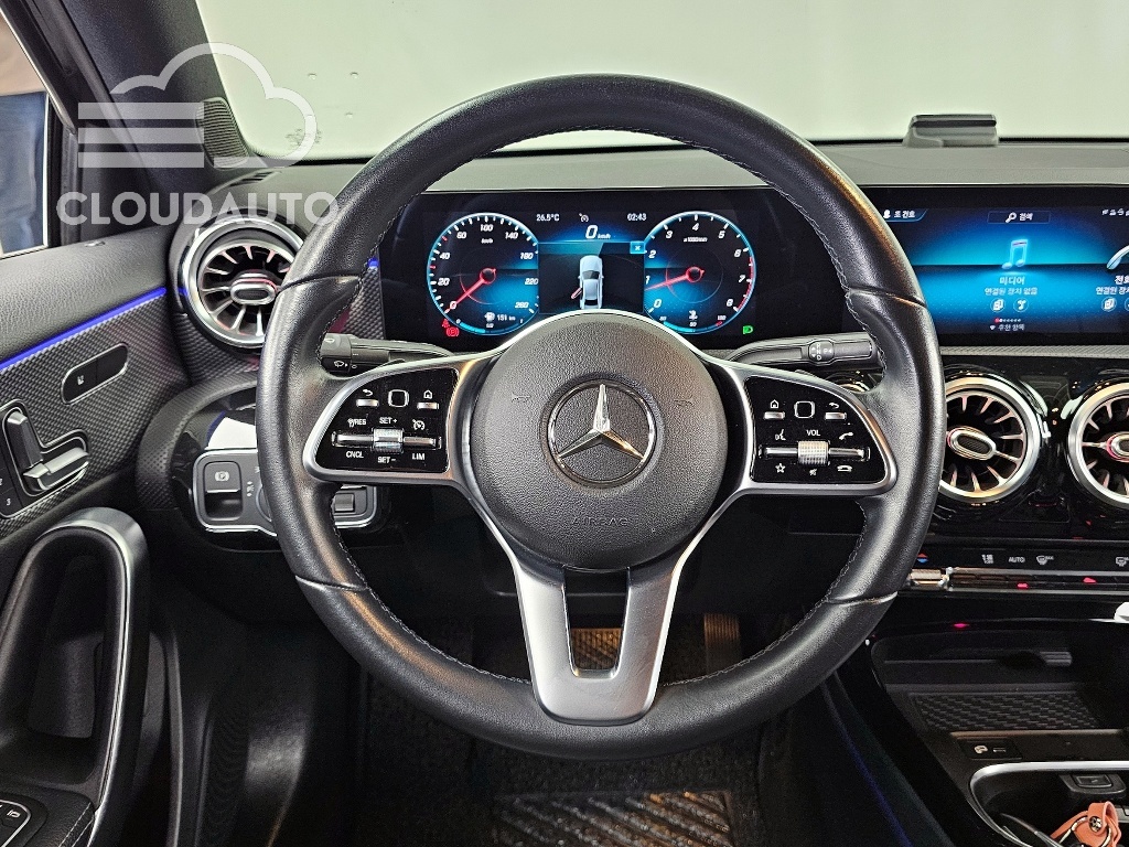 2021 Mercedes-Benz A-Class A220 Sedan - Image 13