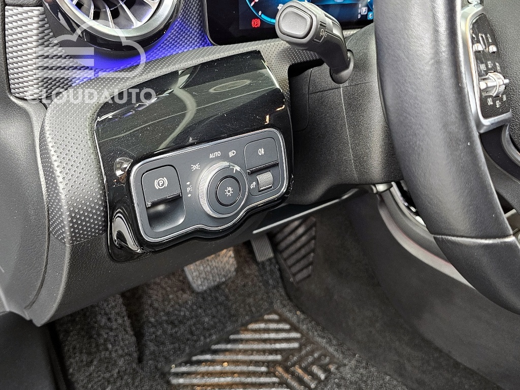 2021 Mercedes-Benz A-Class A220 Sedan - Image 16