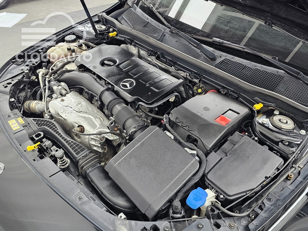 2021 Mercedes-Benz A-Class A220 Sedan - Image 6