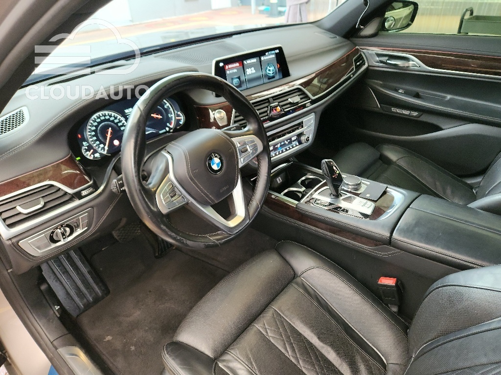 2016 BMW 7 Series 730Ld xDrive - Image 18
