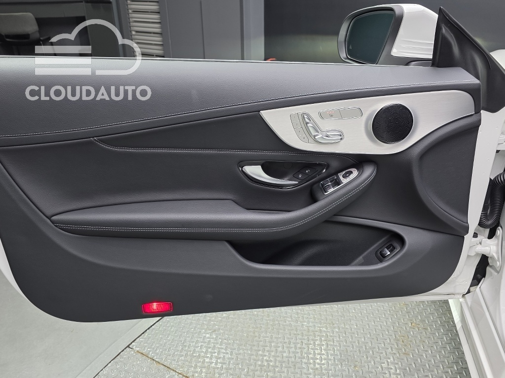 2022 Mercedes-Benz C-Class C200 Coupe - Image 22