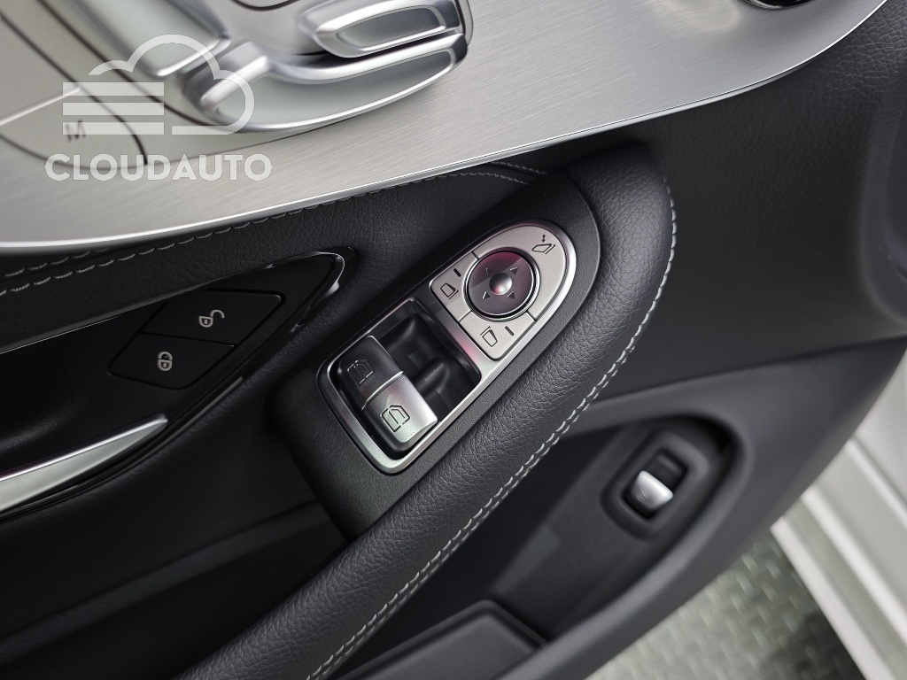 2022 Mercedes-Benz C-Class C200 Coupe - Image 28