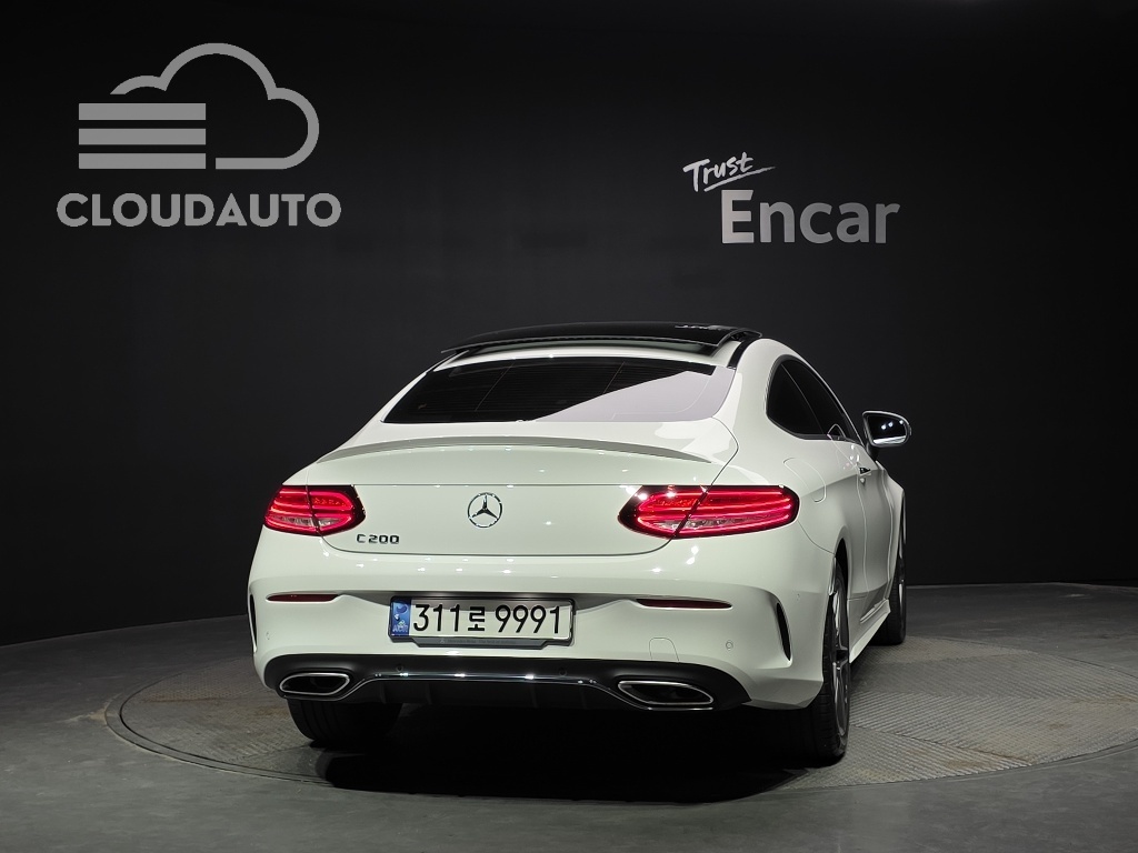 2022 Mercedes-Benz C-Class C200 Coupe - Image 4