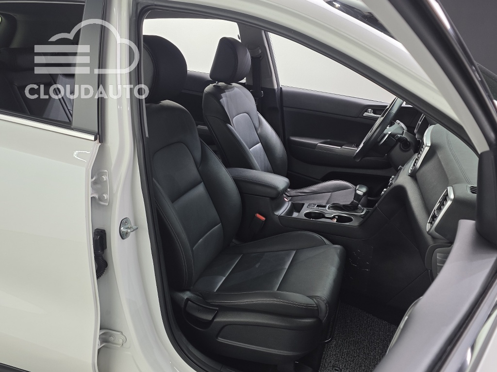 2021 Kia Sportage Diesel 2.0 2WD - Image 12