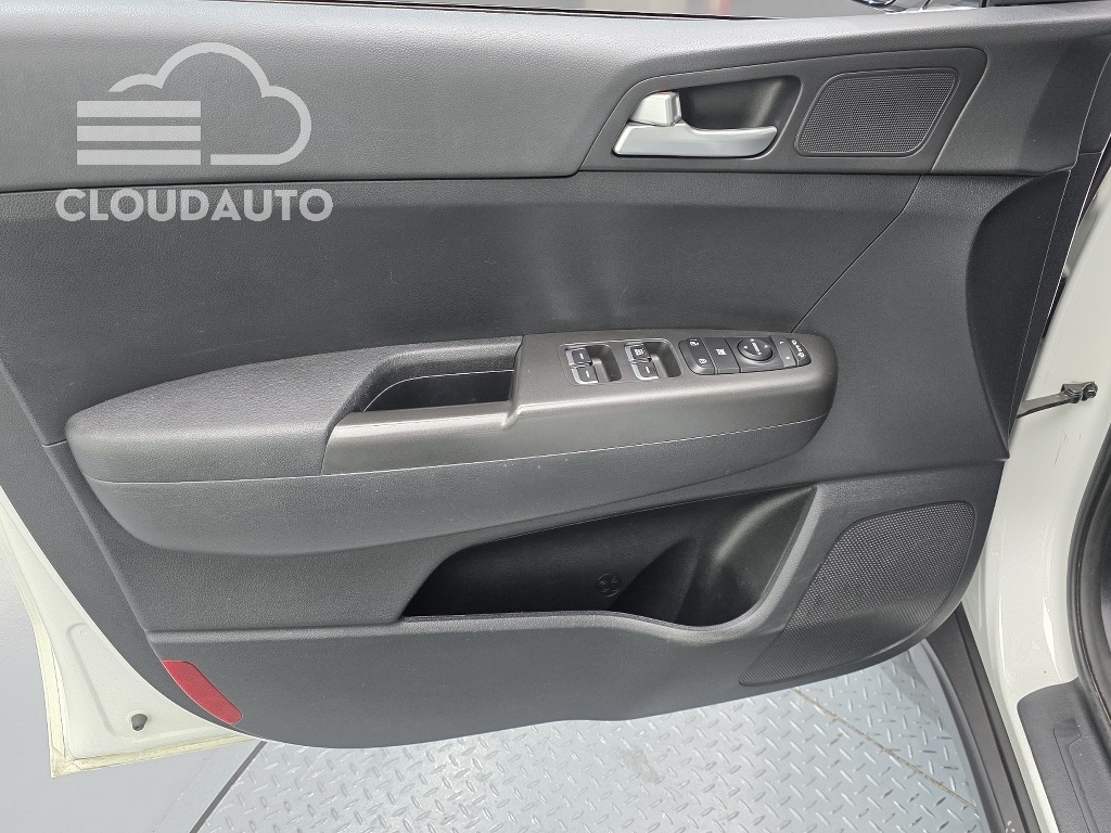 2021 Kia Sportage Diesel 2.0 2WD - Image 24