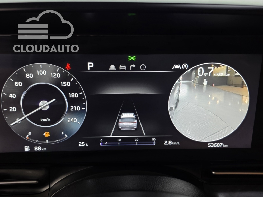 2023 Kia Carnival 9 Signature - Image 8