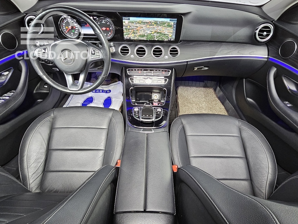 2017 Mercedes-Benz E-Class E220d - Image 7