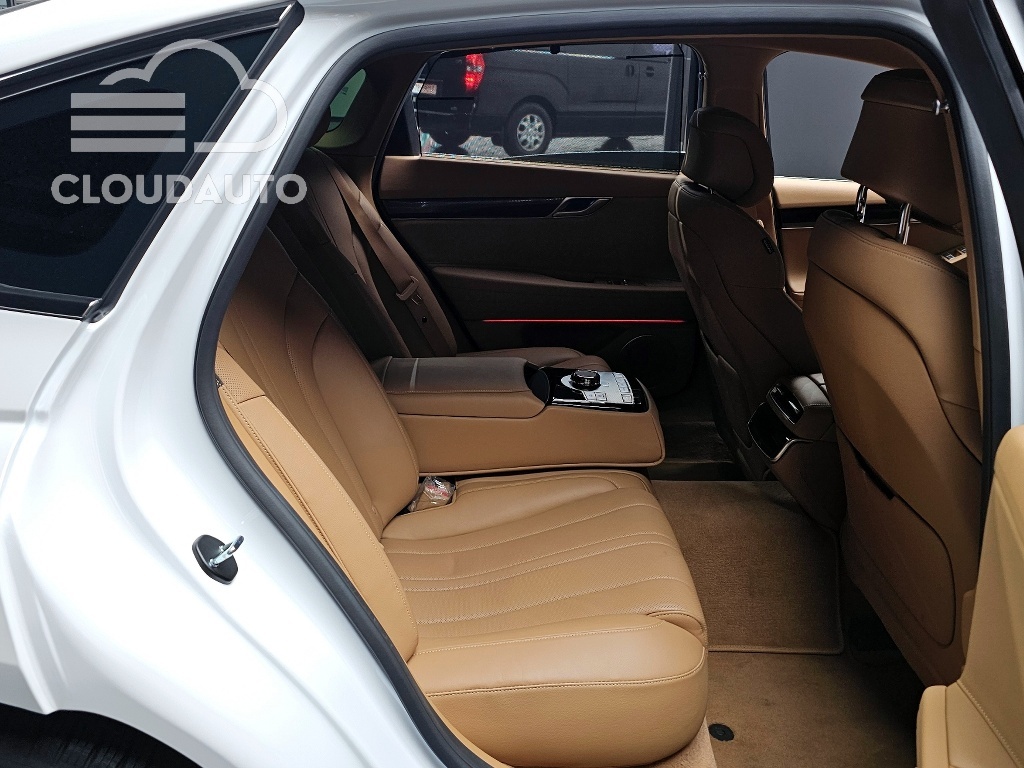 2025 Genesis G80 Gasoline 2.5 Turbo AWD - Image 11