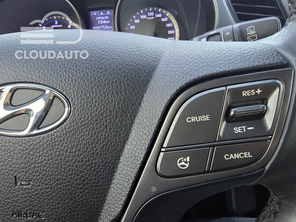 2015 Hyundai Santa Fe Diesel 2.0 2WD Premium - Image 15
