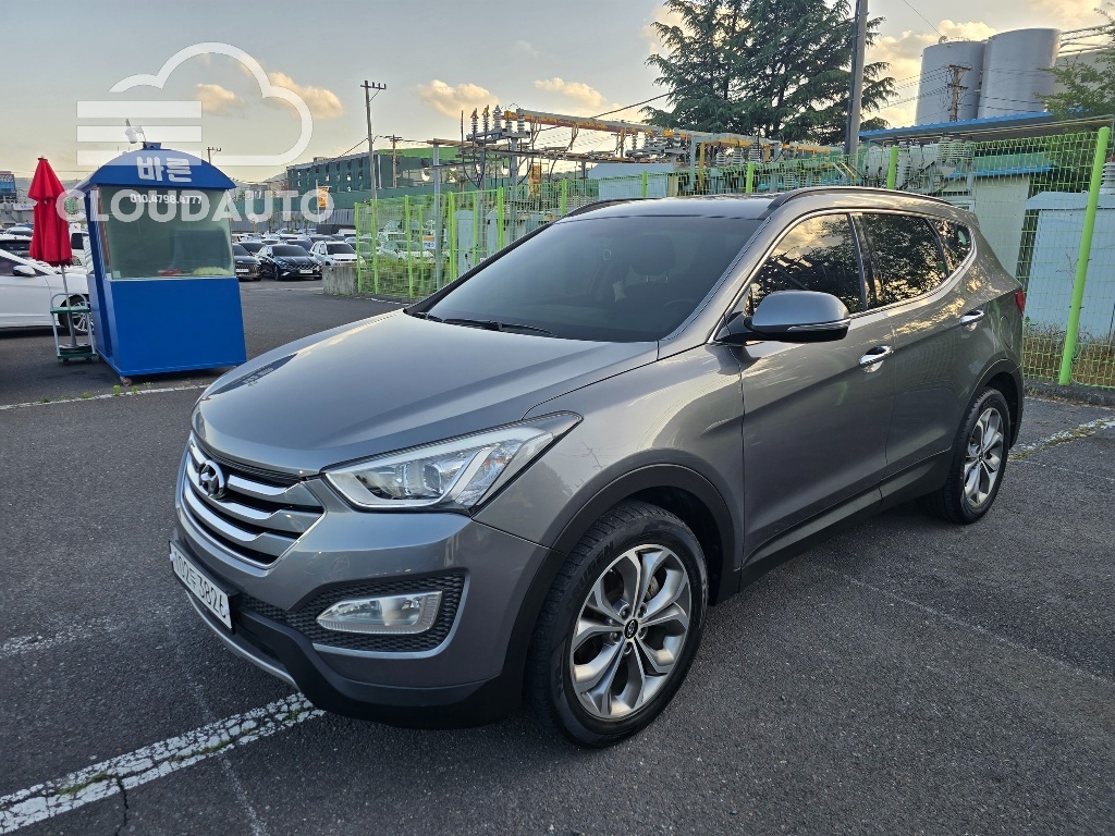 2015 Hyundai Santa Fe Diesel 2.0 2WD Premium - Image 2