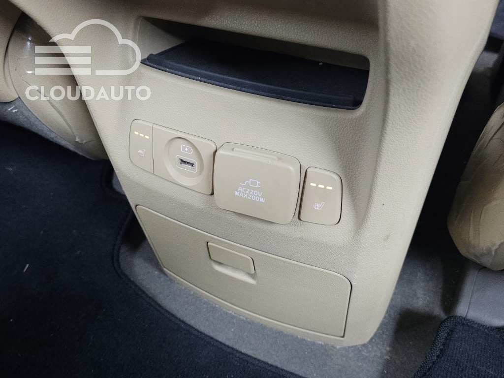 2017 Kia Carnival 9 Noblesse - Image 12