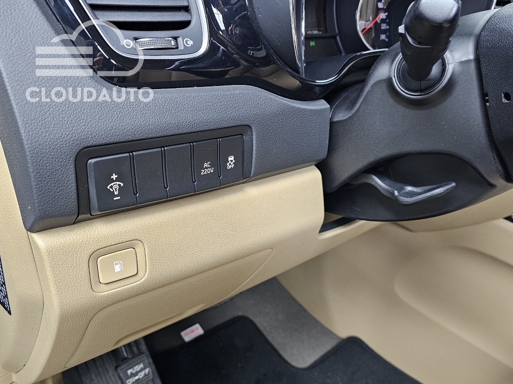 2017 Kia Carnival 9 Noblesse - Image 27