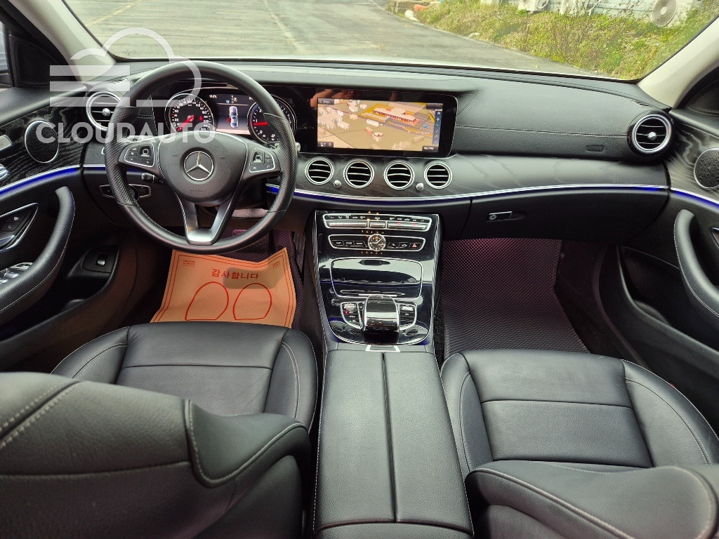 2017 Mercedes-Benz E-Class E220d - Image 7