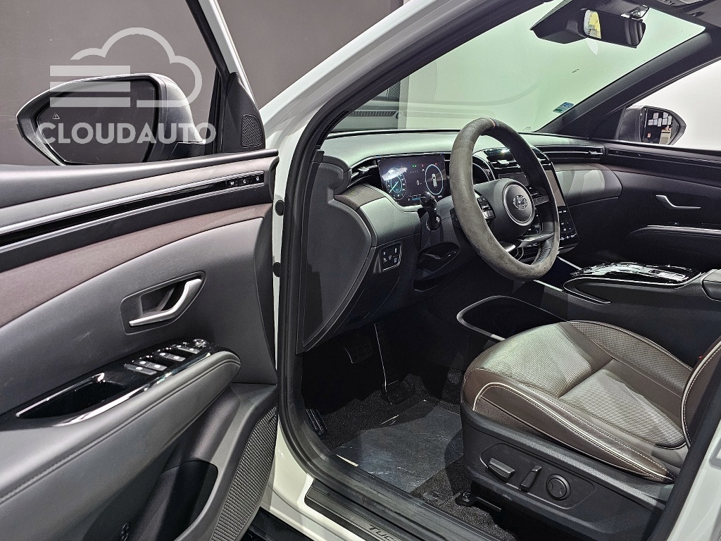 2022 Hyundai Tucson 2WD - Image 11