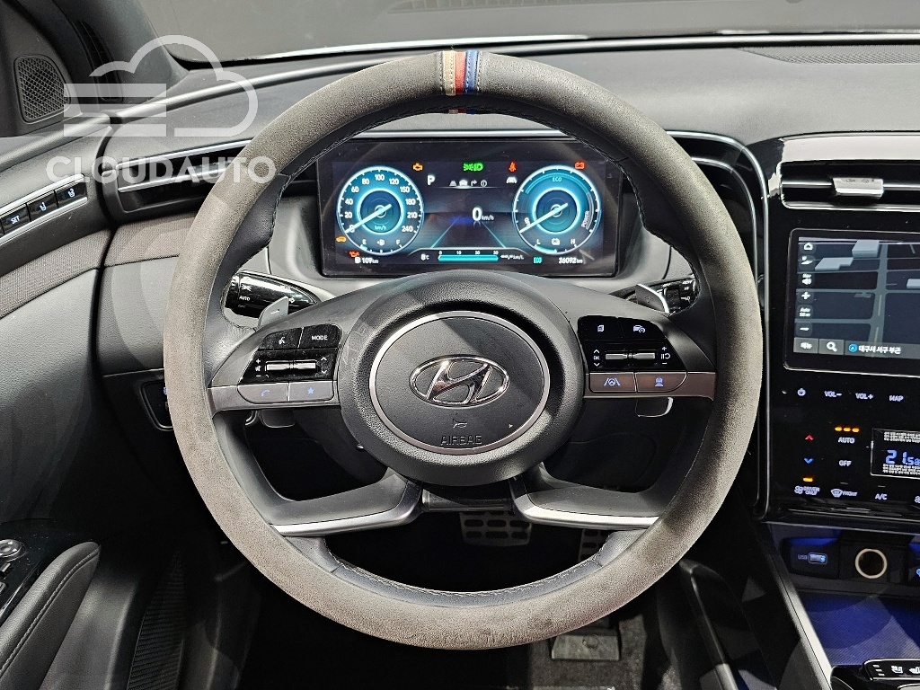 2022 Hyundai Tucson 2WD - Image 13