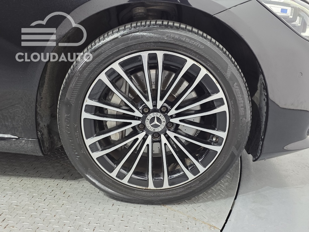 2021 Mercedes-Benz S-Class S350 d - Image 20