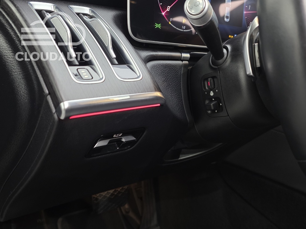 2021 Mercedes-Benz S-Class S350 d - Image 26