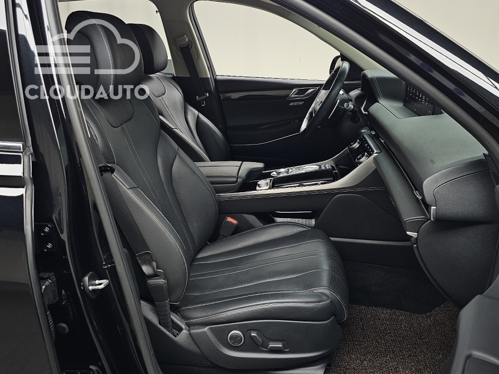 2022 Genesis GV80 2.5T Gasoline AWD - Image 20