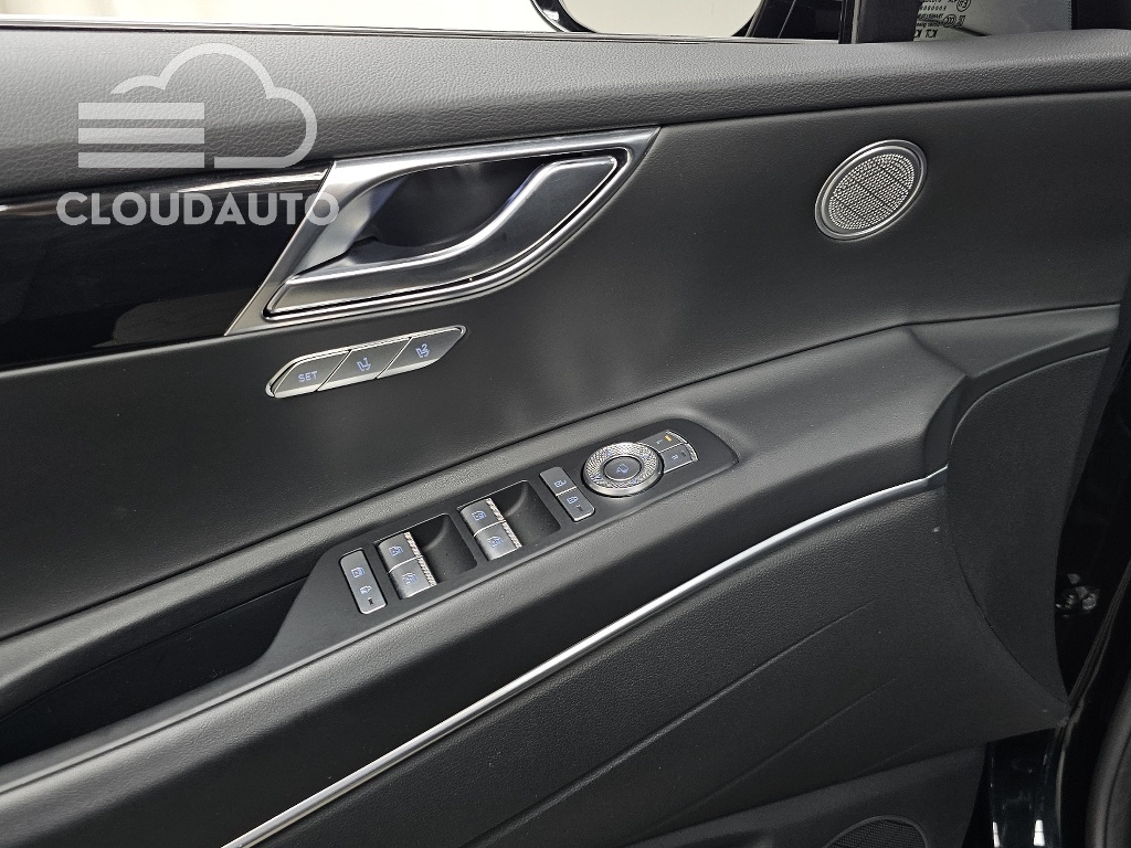 2022 Genesis GV80 2.5T Gasoline AWD - Image 31