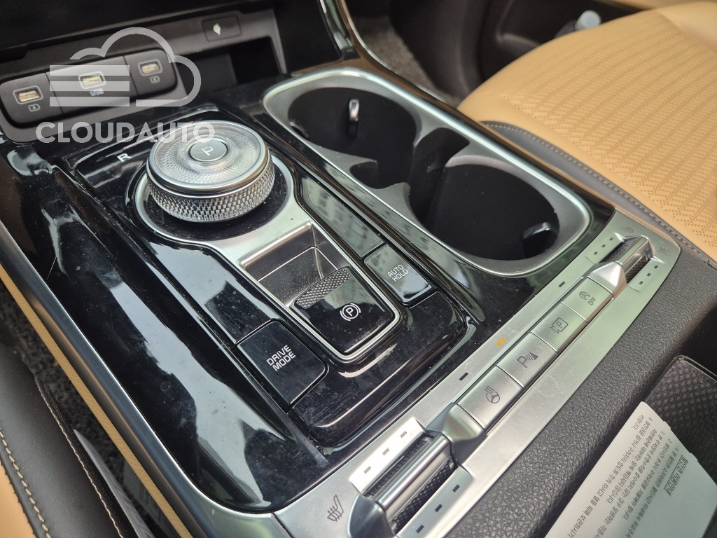 2022 Kia Carnival 9 Signature - Image 19