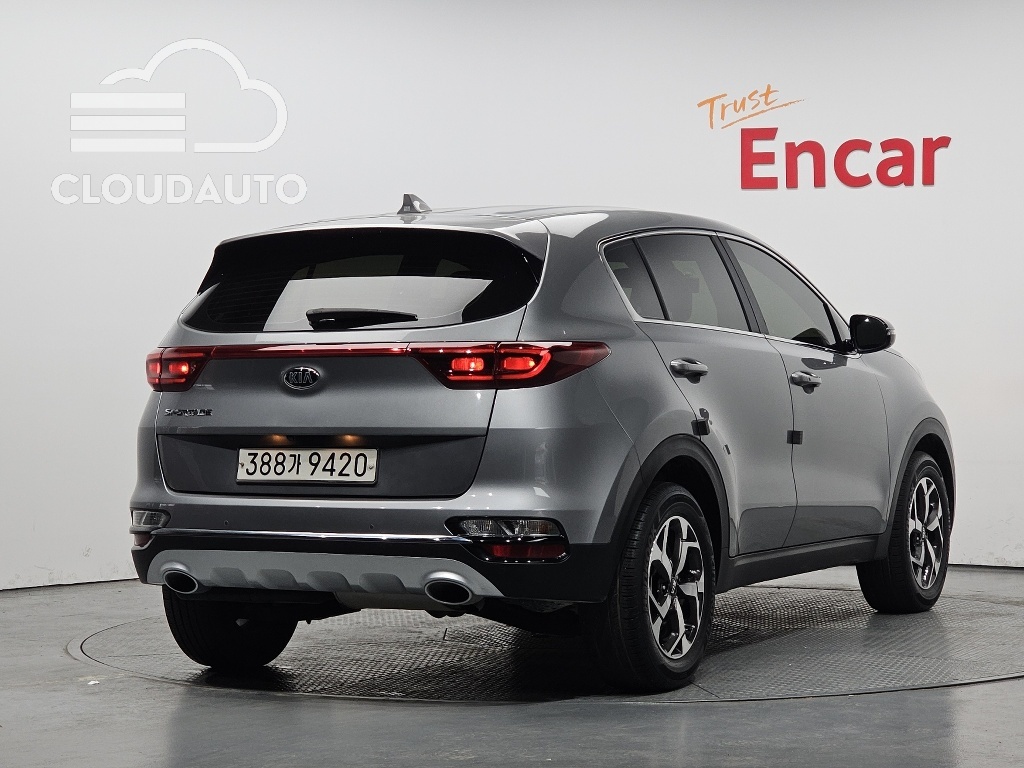 2021 Kia Sportage Diesel 2.0 2WD - Image 2