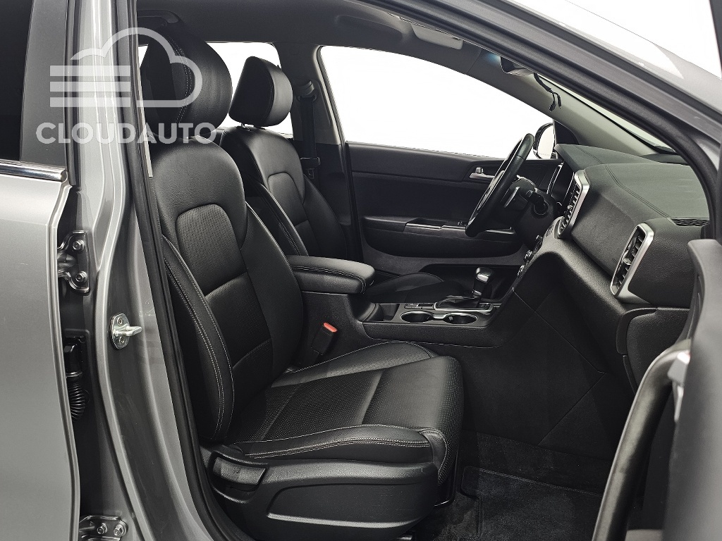 2021 Kia Sportage Diesel 2.0 2WD - Image 10