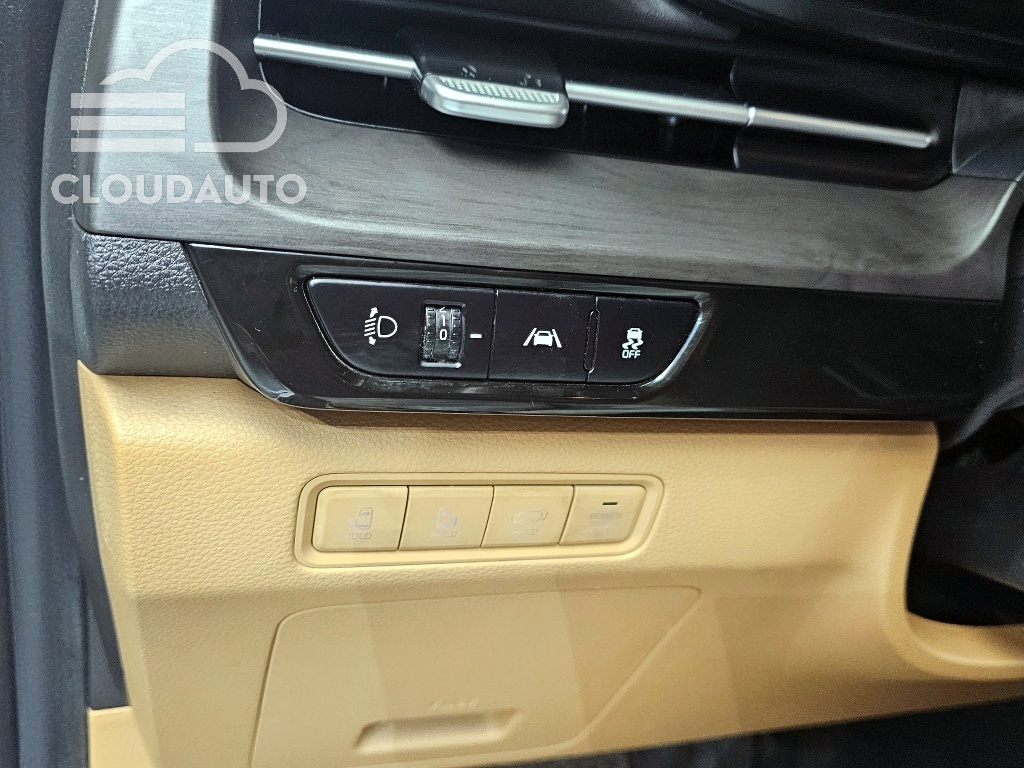 2022 Kia Carnival 9 Noblesse - Image 17