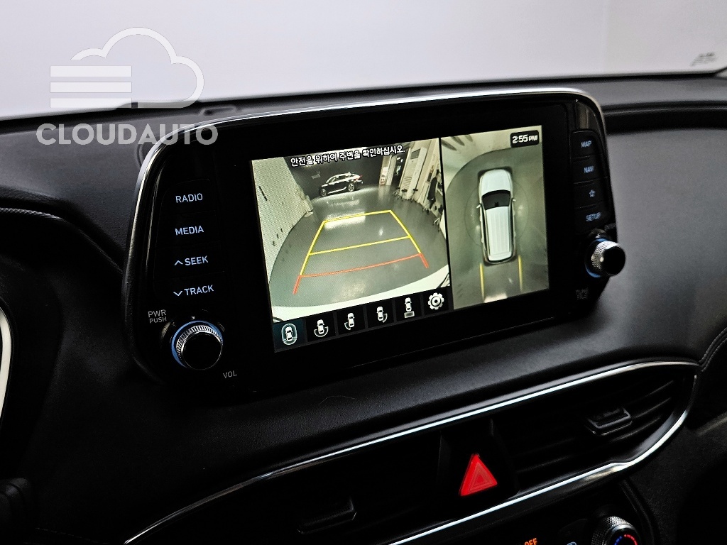 2019 Hyundai Santa Fe Diesel 2.0 2WD - Image 17