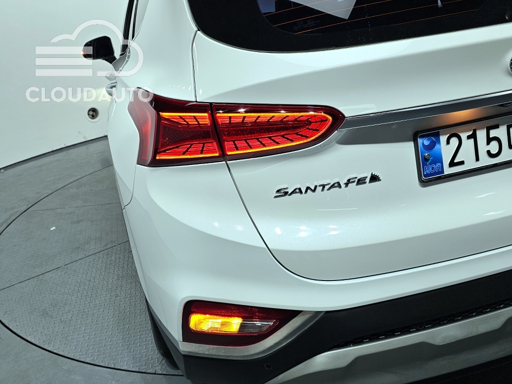 2019 Hyundai Santa Fe Diesel 2.0 2WD - Image 23
