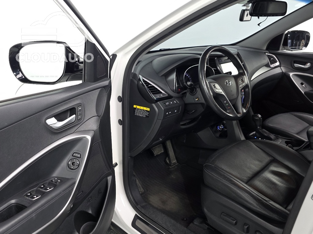 2014 Hyundai Santa Fe Diesel 2.0 2WD Exclusive - Image 10