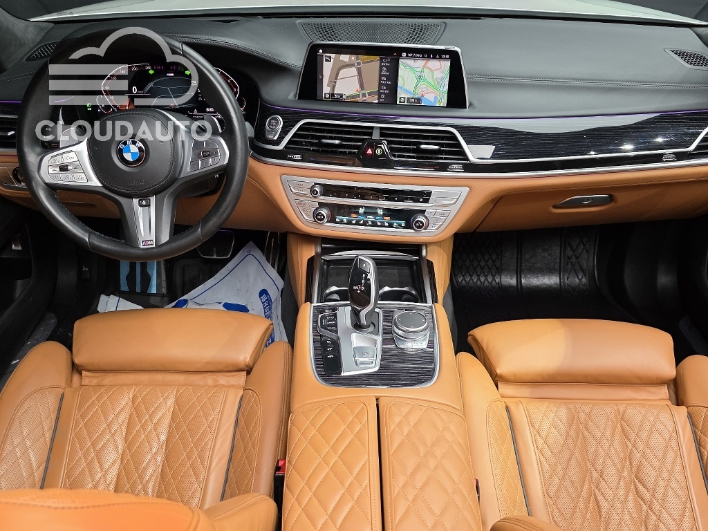 2022 BMW 7 Series 740i M Sports - Image 7