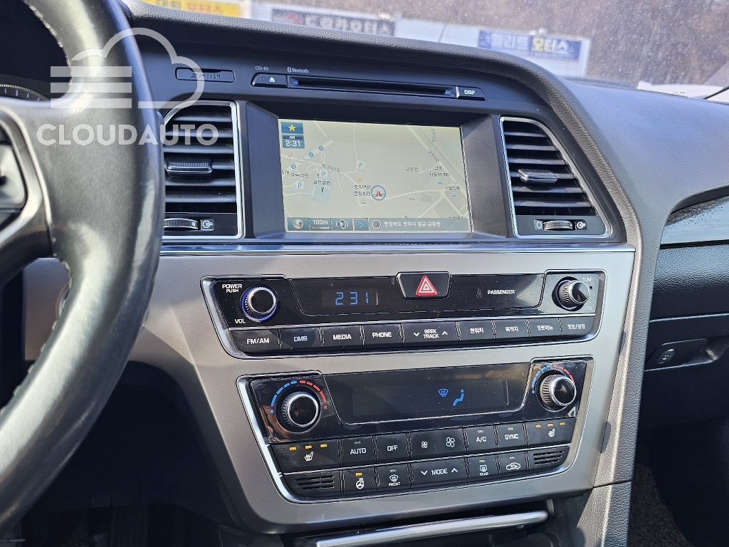 2015 Hyundai Sonata 2.0 Smart - Image 18