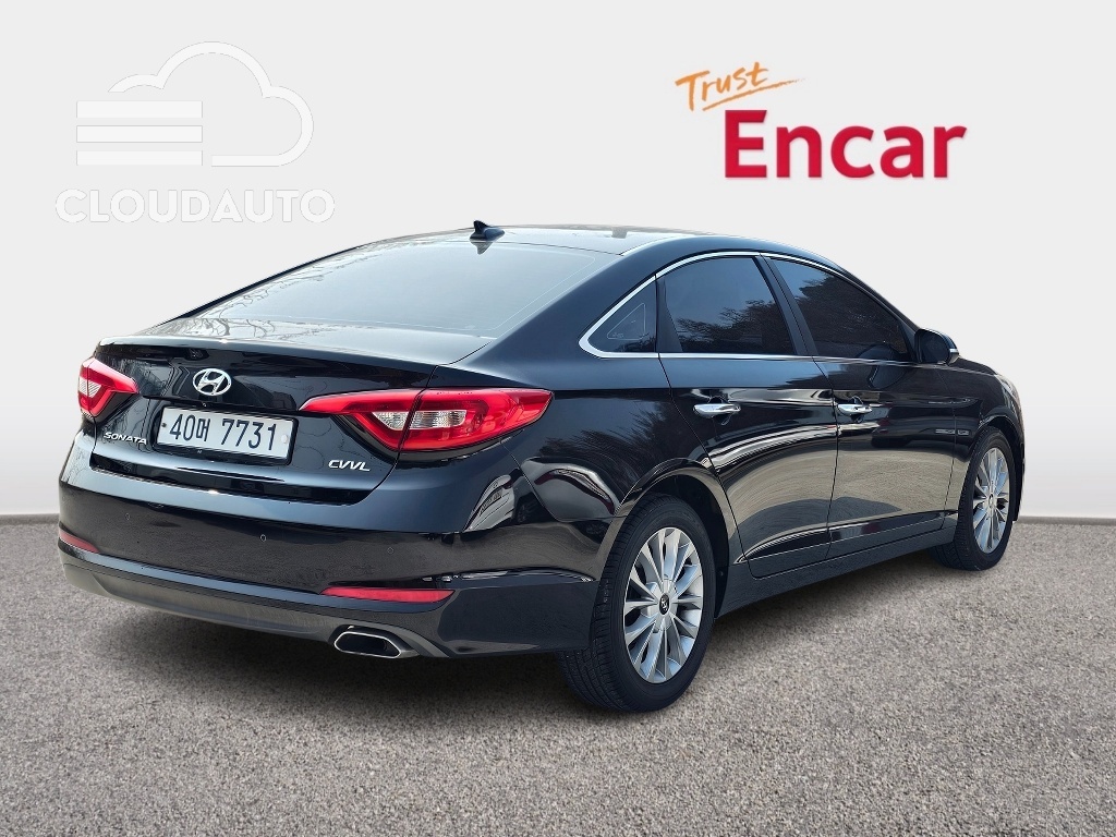 2015 Hyundai Sonata 2.0 Smart - Image 2