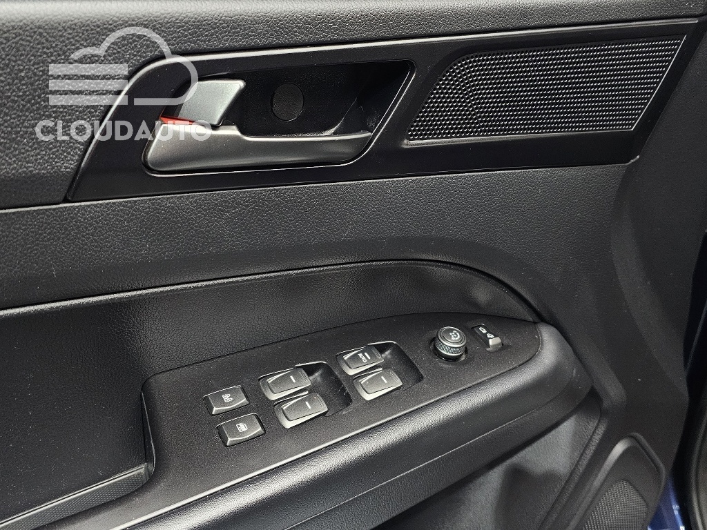 2019 SsangYong Rexton Sports Diesel 2.2 4WD - Image 16