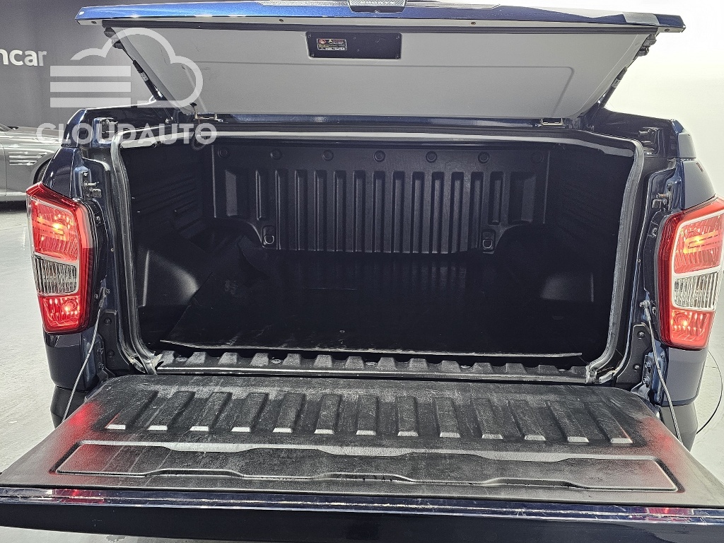 2019 SsangYong Rexton Sports Diesel 2.2 4WD - Image 20