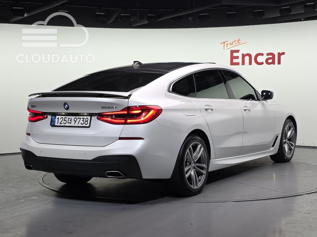 2020 BMW 6 Series GT 620d M Sports - Image 2