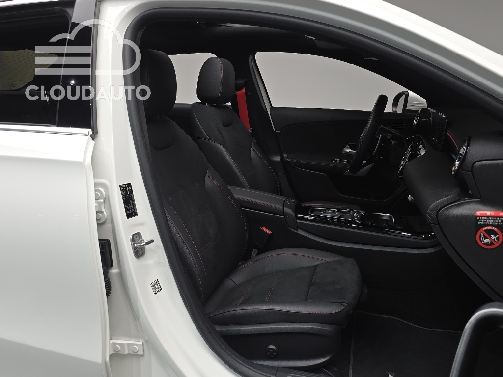 2024 Mercedes-Benz A-Class AMG A35 4MATIC Sedan - Image 12