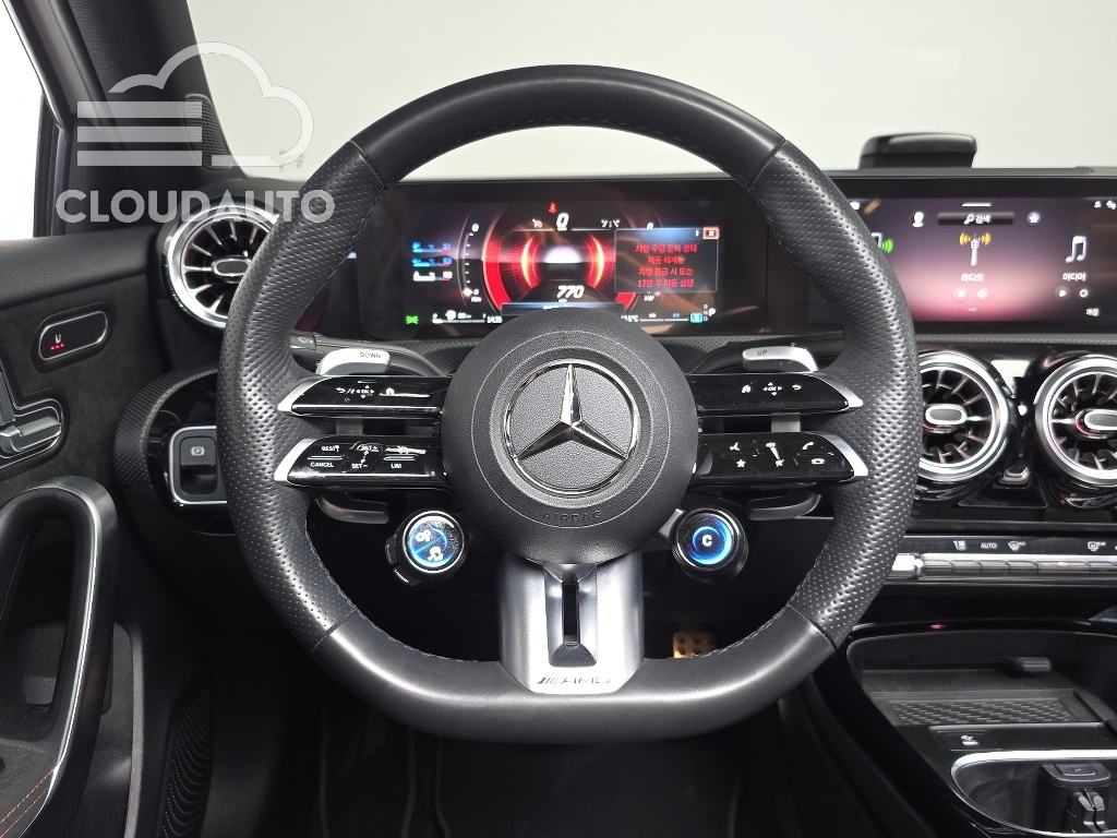 2024 Mercedes-Benz A-Class AMG A35 4MATIC Sedan - Image 14