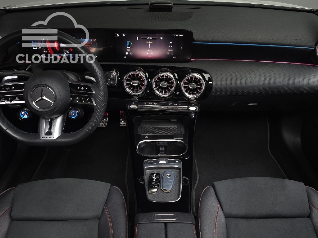 2024 Mercedes-Benz A-Class AMG A35 4MATIC Sedan - Image 7