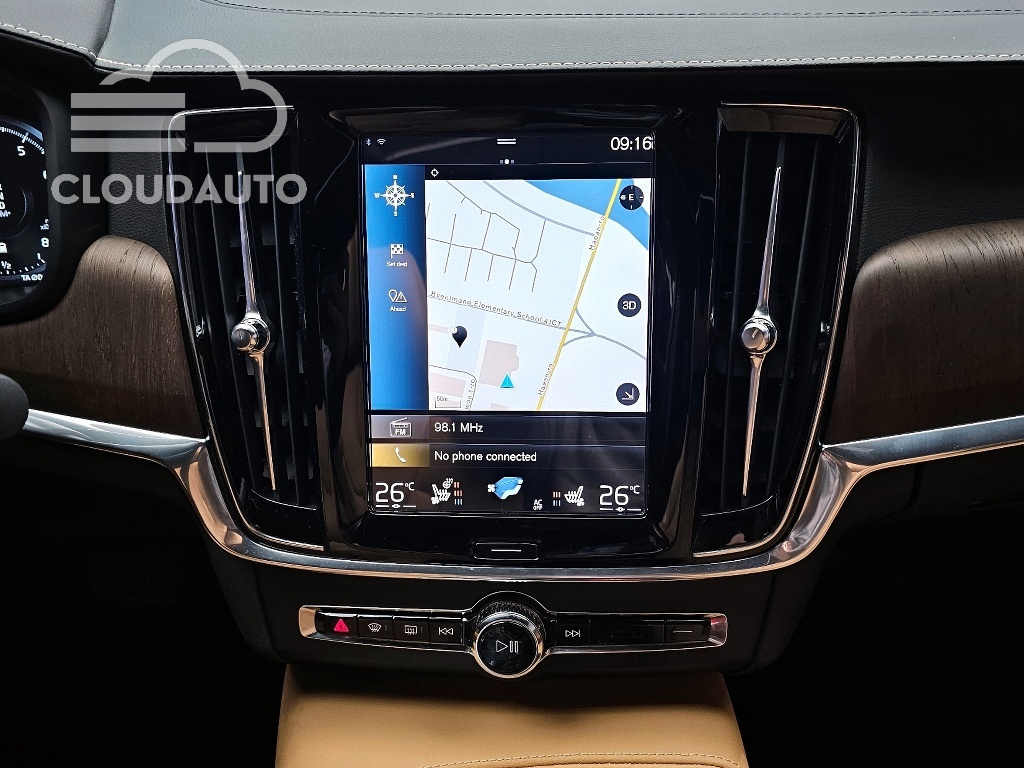 2021 Volvo S90 B6 AWD - Image 15