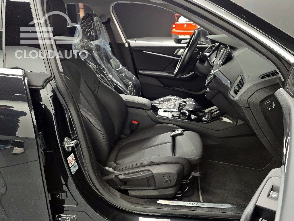 2022 BMW 2 Series Gran Coupe 220i Sport - Image 12