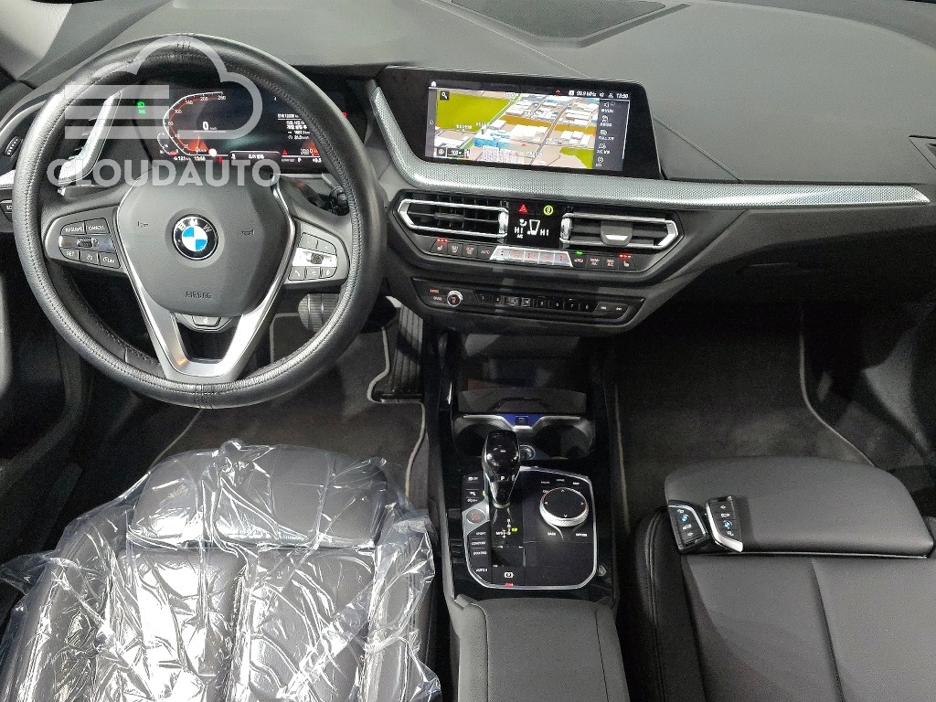 2022 BMW 2 Series Gran Coupe 220i Sport - Image 8