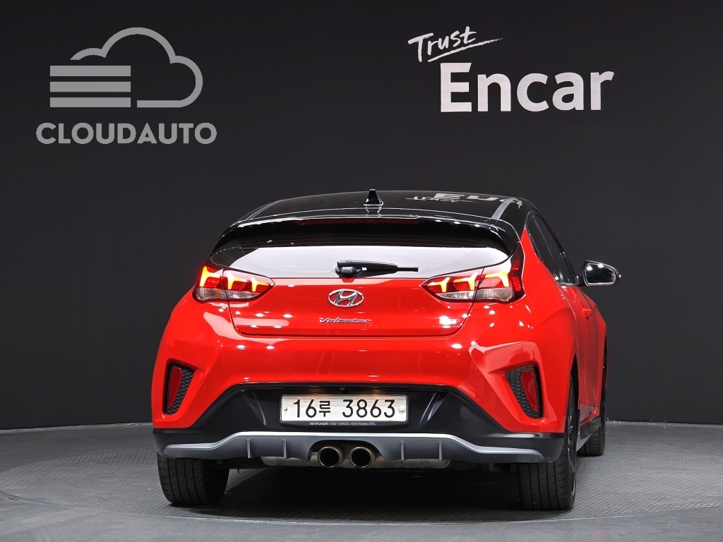 2018 Hyundai Veloster 1.6 Turbo Sports - Image 4