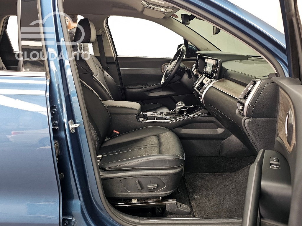 2022 Kia Sorento Diesel 2.2 4WD - Image 11